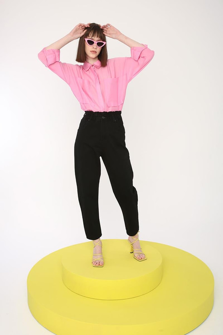 Siyah-Beli Büzgülü Slouchy Jean Pantolon