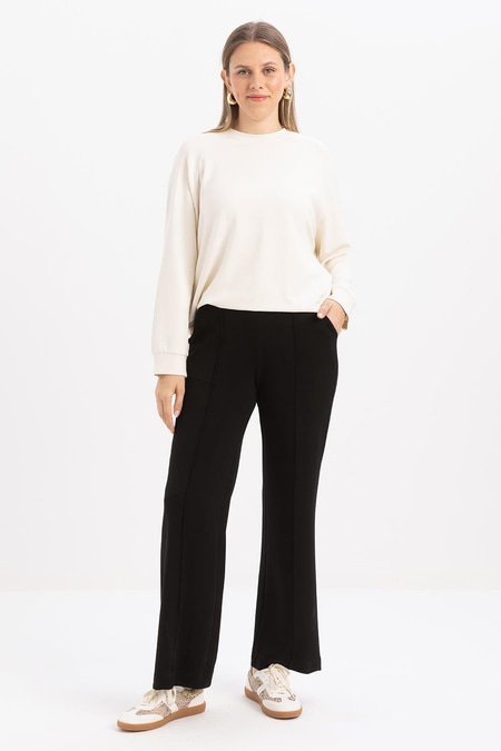 Black-Wide Leg Slit Stretch Knit Trousers