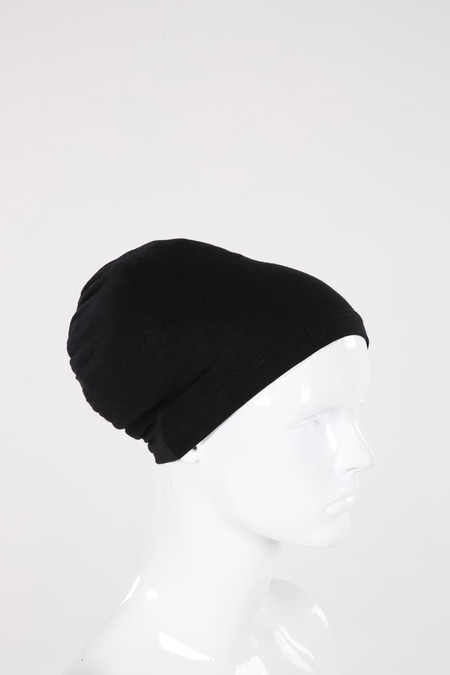 Black-Interlaced Bonnet