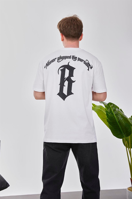 B Harf Beyaz Tshirt