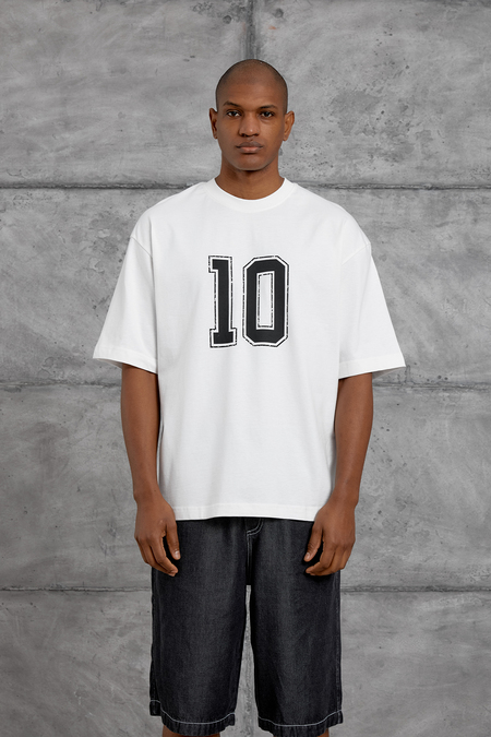 Beyaz 10 BASKILI OVERSIZE TSHIRT