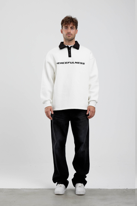 Peacefulness Yazılı Yakalı Beyaz Sweatshirt
