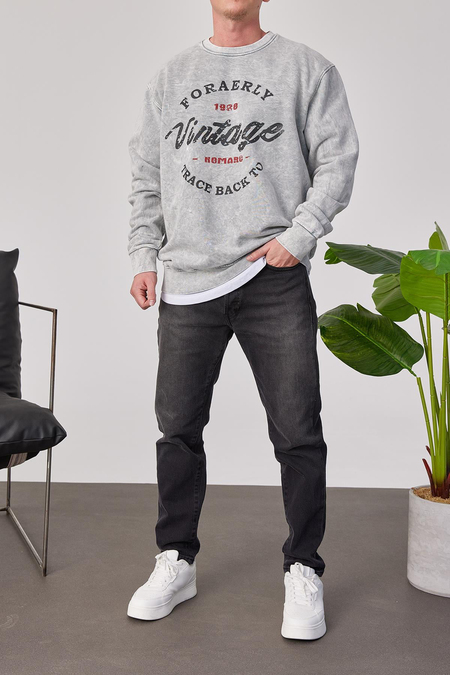 Vintage Siyah Yazılı Yıkamalı Gri Sweatshirt