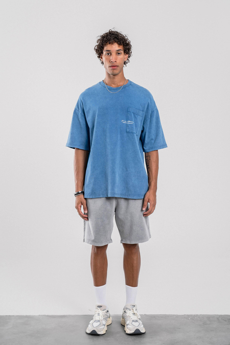 Young Atelier Yazılı Mavi Yıkamalı Oversize Tshirt
