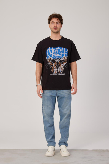 Kelebek Baskılı Yıkamalı Siyah Tshirt