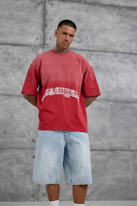 Kırmızı İşaretli Yazı Baskılı Yıkamalı Oversize Tshirt