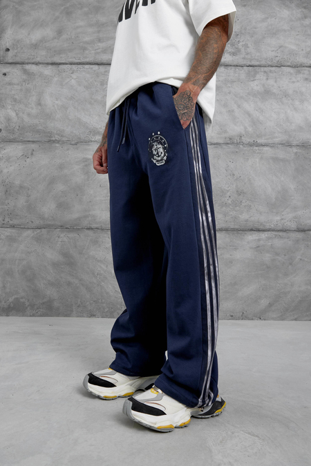 Lacivert Çizgili Arma Detaylı Baggy Eşofman