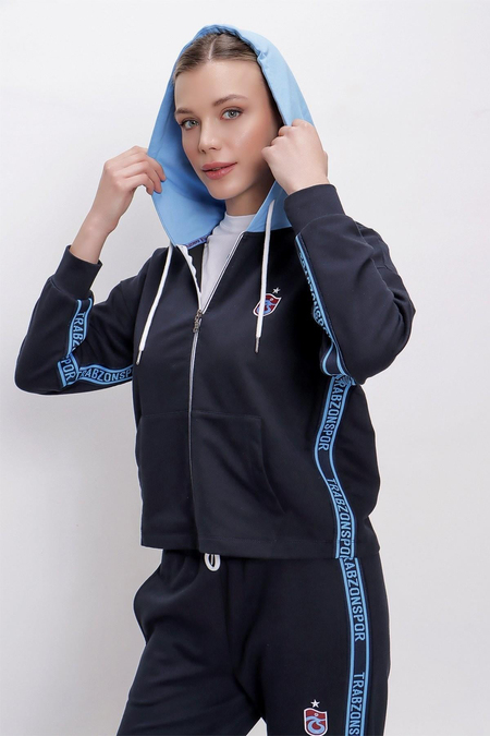 esofman-takimi-oversize-kenarlari-seri-5e16a5.jpg