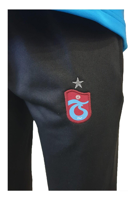 FUTBOL OKULU EŞOFMAN ALTI