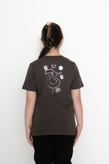 GENÇ TSHIRT SIRTI LOGO VE KRAMPON BASKILI