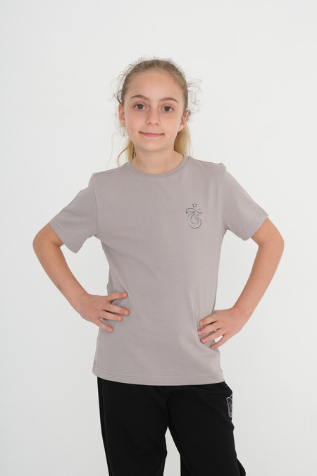 GENÇ TSHIRT SIRTI LOGO VE KRAMPON BASKILI