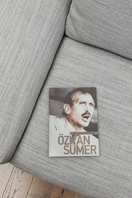 KİTAP FUTBOLA ADANMIŞ BİR ÖMÜR ÖZKAN SÜMER