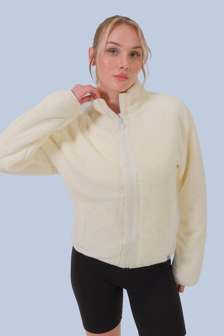 MONT PELUŞ