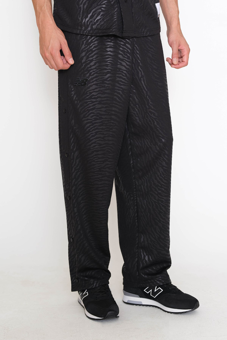 NEW BALANCE  BASKETBALL PANTS