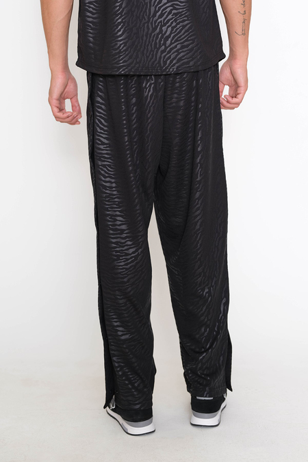 NEW BALANCE  BASKETBALL PANTS