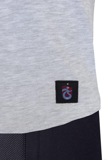 tshirt-bisiklet-yaka-ic-logolu-c95c34.jpg