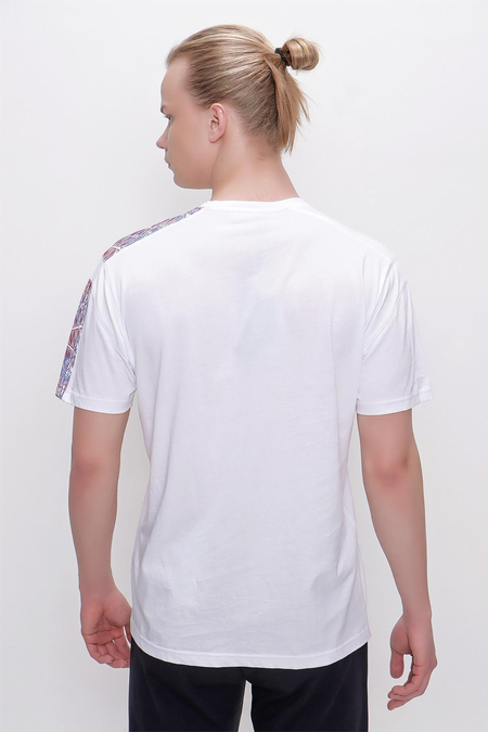 tshirt-bisiklet-yaka-omuz-ve-kol-parca-038b65.jpg