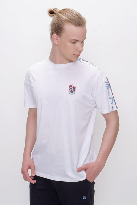 tshirt-bisiklet-yaka-omuz-ve-kol-parca-5400-4.jpg