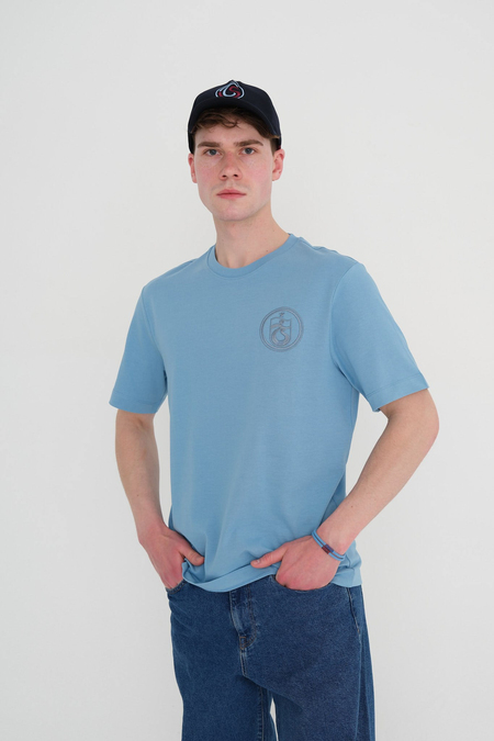TSHIRT GÖĞSÜ ÇEMBER NAKIŞLI