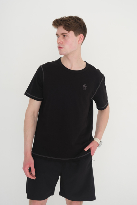 TSHIRT OMUZ VE KOLLARI ZİNCİR DİKİŞLİ