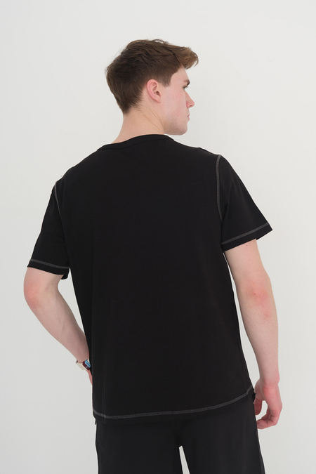 TSHIRT OMUZ VE KOLLARI ZİNCİR DİKİŞLİ
