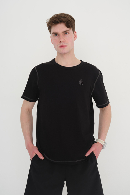 TSHIRT OMUZ VE KOLLARI ZİNCİR DİKİŞLİ