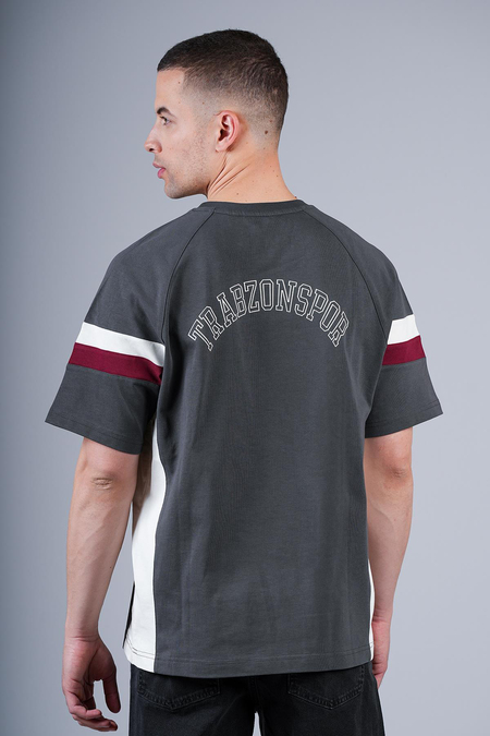 tshirt-retro-oversize-0-9f6c.jpg