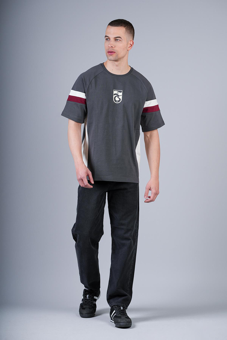 tshirt-retro-oversize-870cb3.jpg