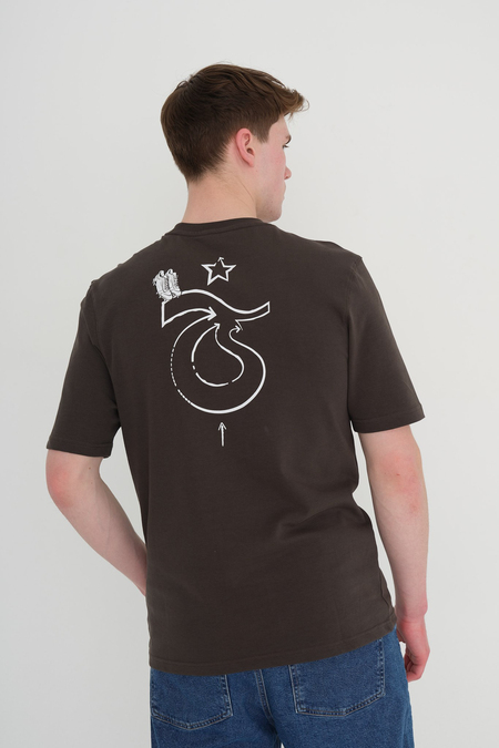 TSHIRT SIRTI LOGO VE KRAMPON BASKILI