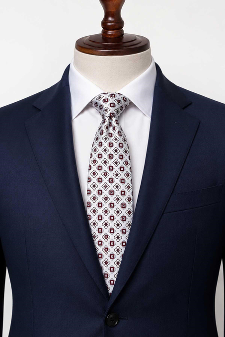 Beyaz Bordo Motif Desen İtalyan İpek Kravat İK2532