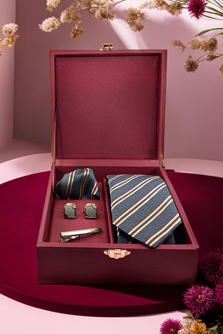 Bordo Erkek Hediye Kutusu - Kravat Kol Düğmesi Kravat İğnesi  KMK21