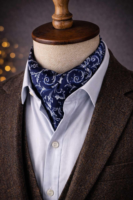 Çiçek Desen Lacivert İtalyan İpek Ascot Kravat SAC41