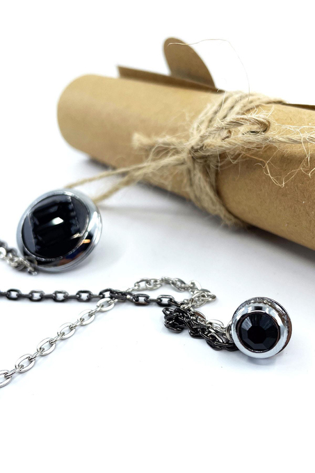 Gümüş Renk Siyah Taşlı Ceket Yaka İğnesi YI386