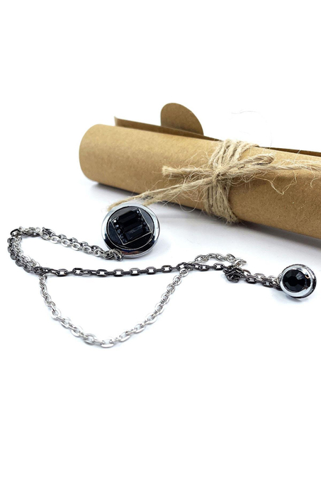 Gümüş Renk Siyah Taşlı Ceket Yaka İğnesi YI386