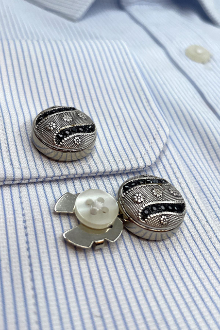 Gümüş Renk Siyah Taşlı Motif Desen Geçmeli Kol Düğmesi GC78