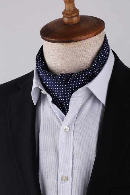 Puantiye Desen Lacivert İtalyan İpek Ascot Kravat SAC14