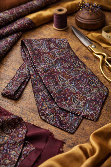 Şal Desen Bordo İtalyan İpek Ascot Kravat SAC62