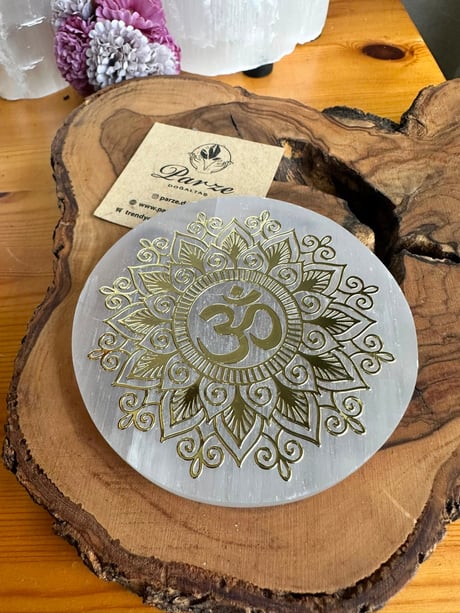 Aum ( Om ) Simgeli Selenit Plaka Obje