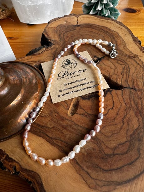 Somon ve Beyaz İnci Dizi Kolye