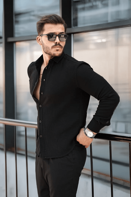 Nefes Alabilir Yarım Oversize Müslin Kumaş Uzun Kol Yakalı Erkek Gömlek - Siyah