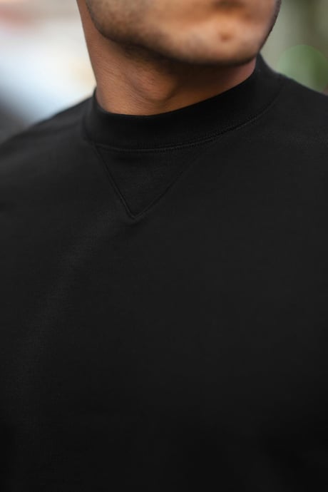 Bisiklet Yaka Basic Sweatshirt - Siyah