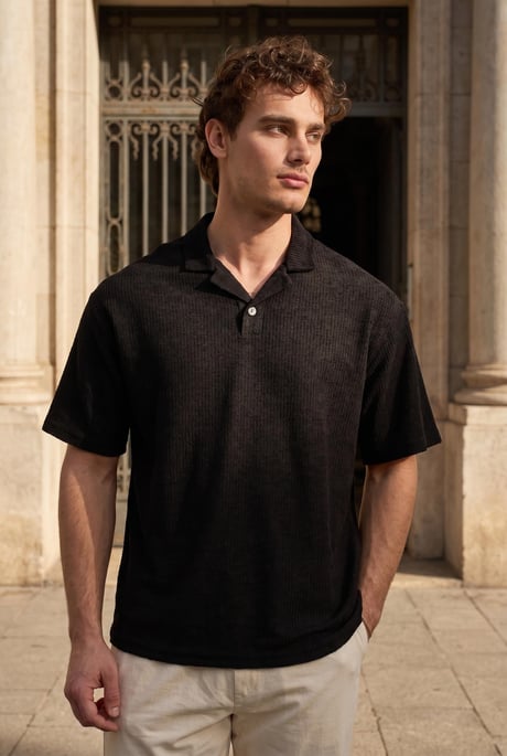Aretus Şönil Kumaş Regular Fit Tek Düğmeli Polo Yaka Erkek T-Shirt - Siyah