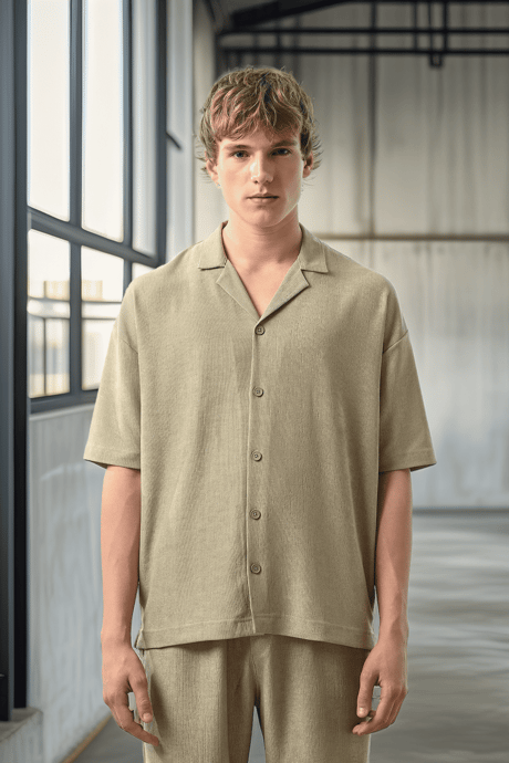 Apaş Yaka Kısa Kol Dokulu Erkek Gömlek - Bej