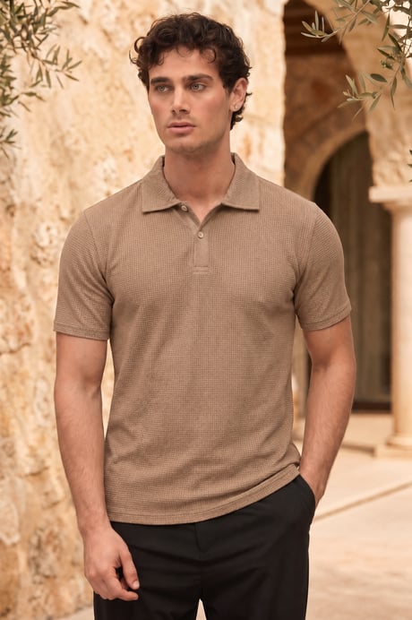 Evenor Kabartma Desenli Polo Yaka Düğmeli Relaxed FitYumuşak İnce Erkek T-Shirt  - Kahve