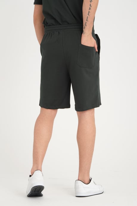 İki İplik Pamuklu Duble Kol Yırtmaçlı T-Shirt Şort Takım - Çam Yeşili