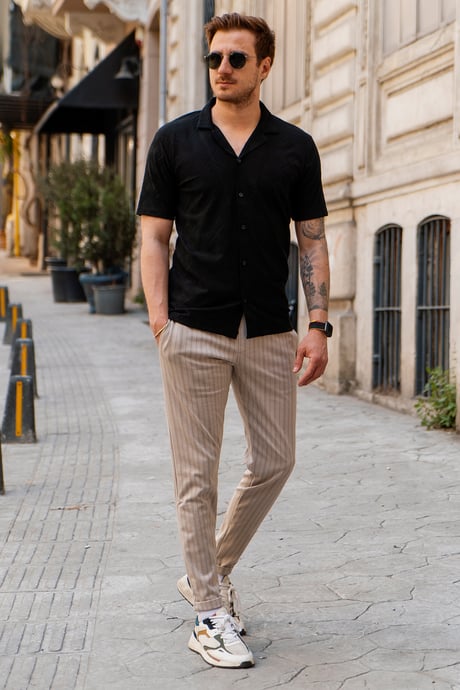 Siyah Erkek Jakarlı Desenli Kısa Kollu Relaxed Gömlek