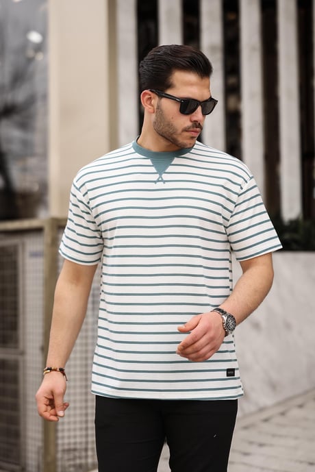 Zarf Yaka Detaylı Çizgili Oversize T-Shirt - Mint Yesili