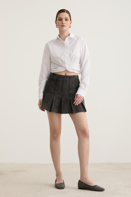 Düğme Detaylı Crop Bağlamalı Gömlek BEYAZ