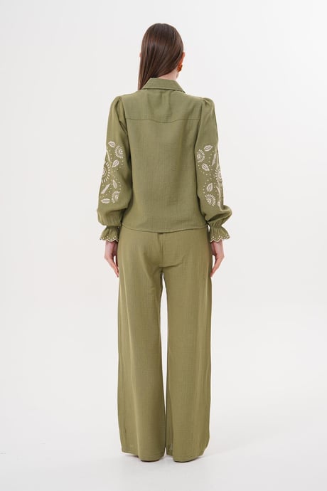 Kol Nakış Detaylı Önü Düğmeli Gömlek HAKİ