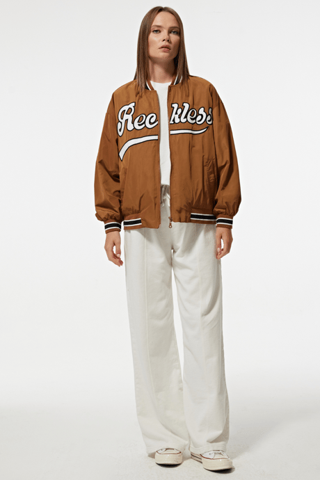 Polyester Kumaş Ribana Yaka Önü Nakışlı Kadın Bomber Ceket TABA